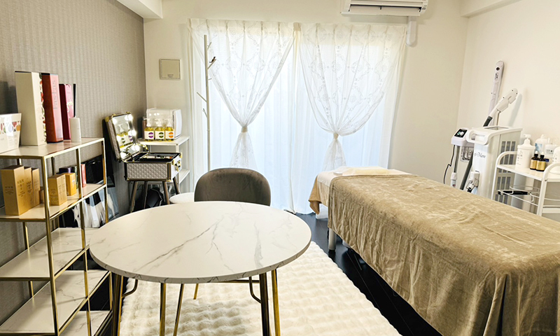total beauty salon Largo